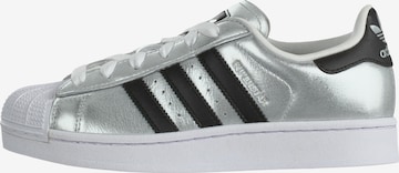 ADIDAS ORIGINALS Tennarit 'SUPERSTAR II' värissä hopea: etupuoli