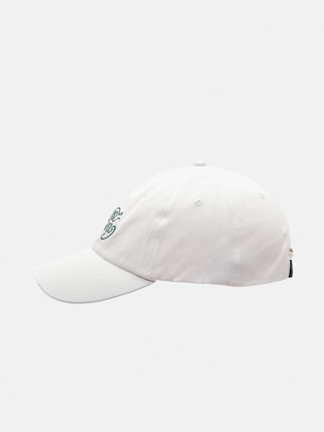 Casquette 'JUST EXISTING' Pull&Bear en blanc