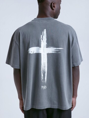 Remember you will die Shirt 'Kreuz' in Grey