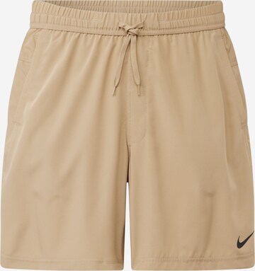 NIKE Regular Sportshorts 'Form' in Grün: predná strana