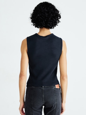 LEVI'S ® Kootud vest 'RORY', värv must