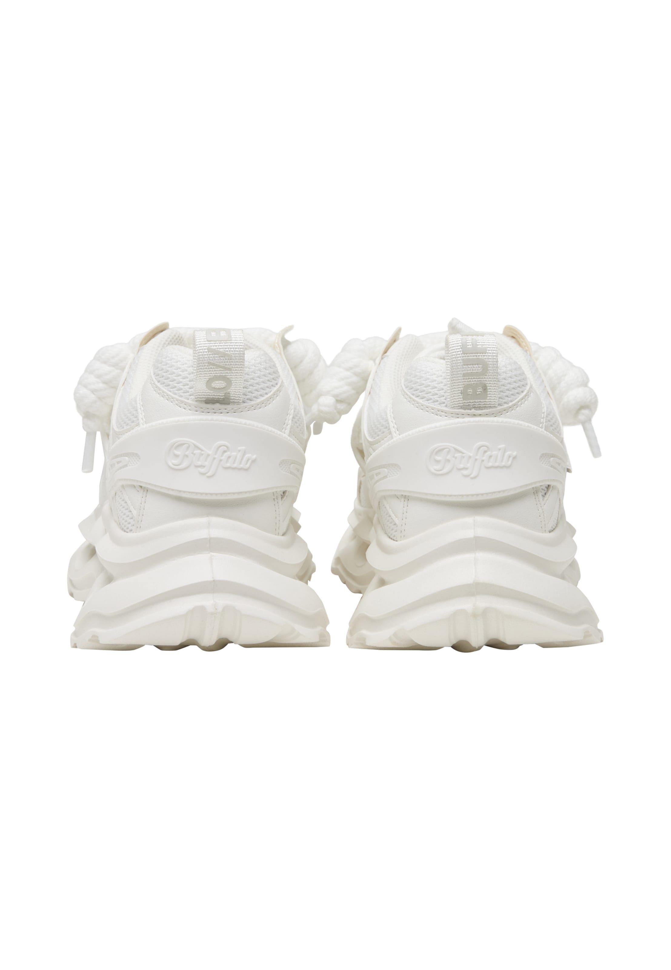 BUFFALO Låg sneaker 'Malaga' i vit