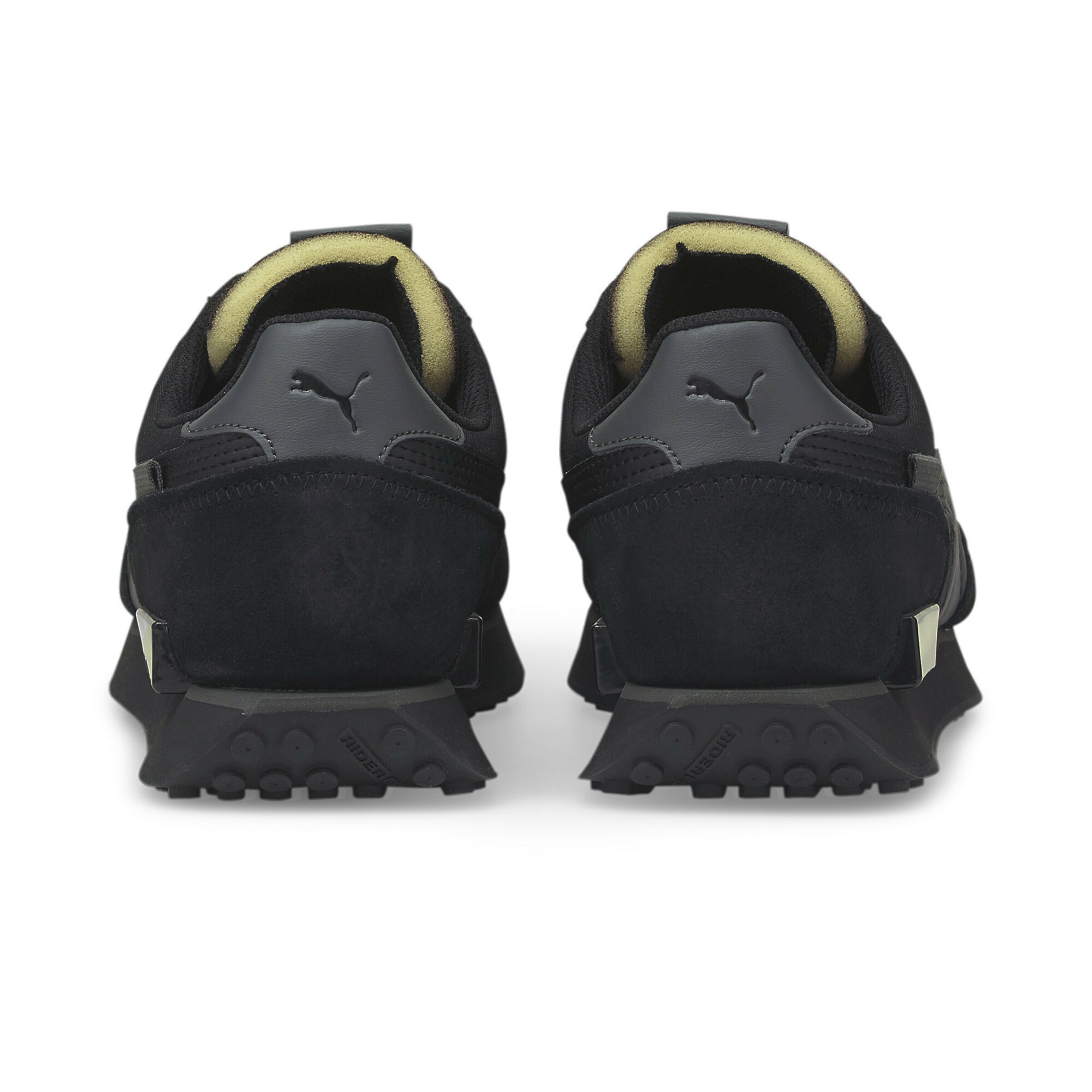 PUMA Sneaker in Schwarz