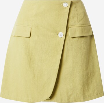 Nasty Gal Skirt in Green: front