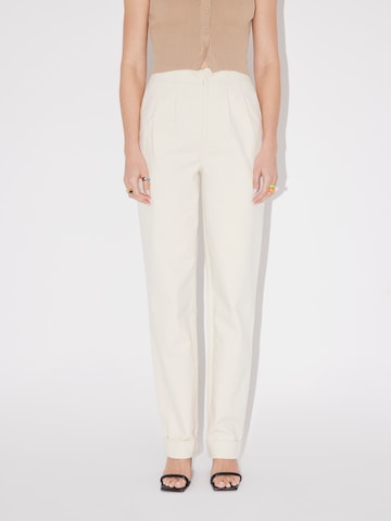 LeGer by Lena Gercke Pleat-Front Pants 'Betty' in White: front