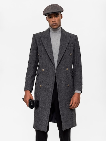 Antioch Between-seasons coat in Grey: front