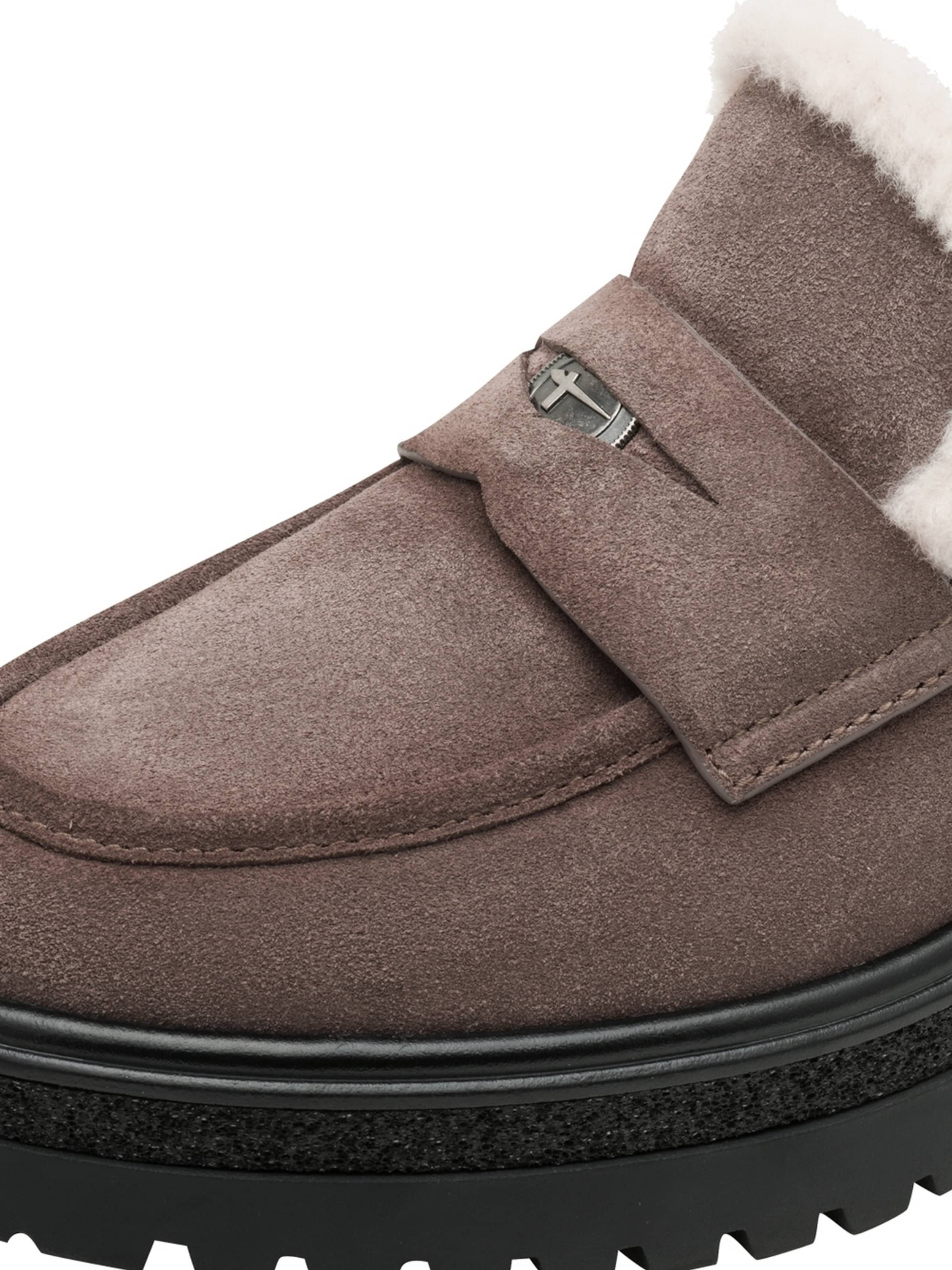 Chaussure basse Tamaris en marron