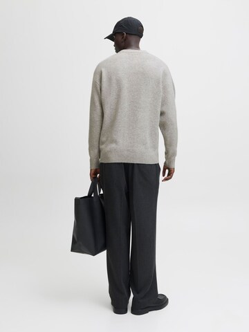 JACK & JONES Sweater in Brown