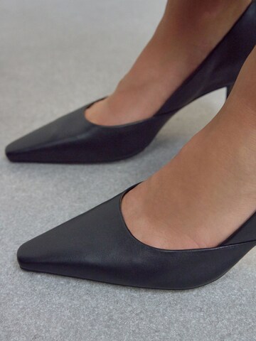 Next Pumps 'Forever Comfort' in Zwart