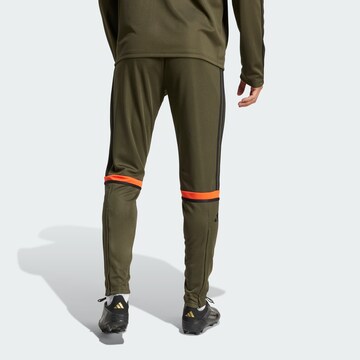 ADIDAS PERFORMANCE - Tapered Pantalón deportivo 'Squadra 25' en verde