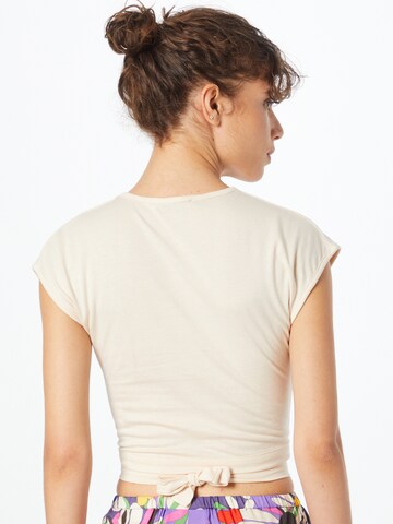 T-shirt 'Nanni' ABOUT YOU en beige