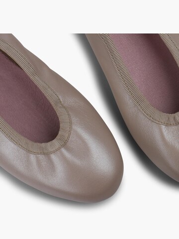 Pisamonas Ballet Flats in Pink