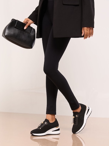 juoda Lipsy Sportbačiai be auliuko