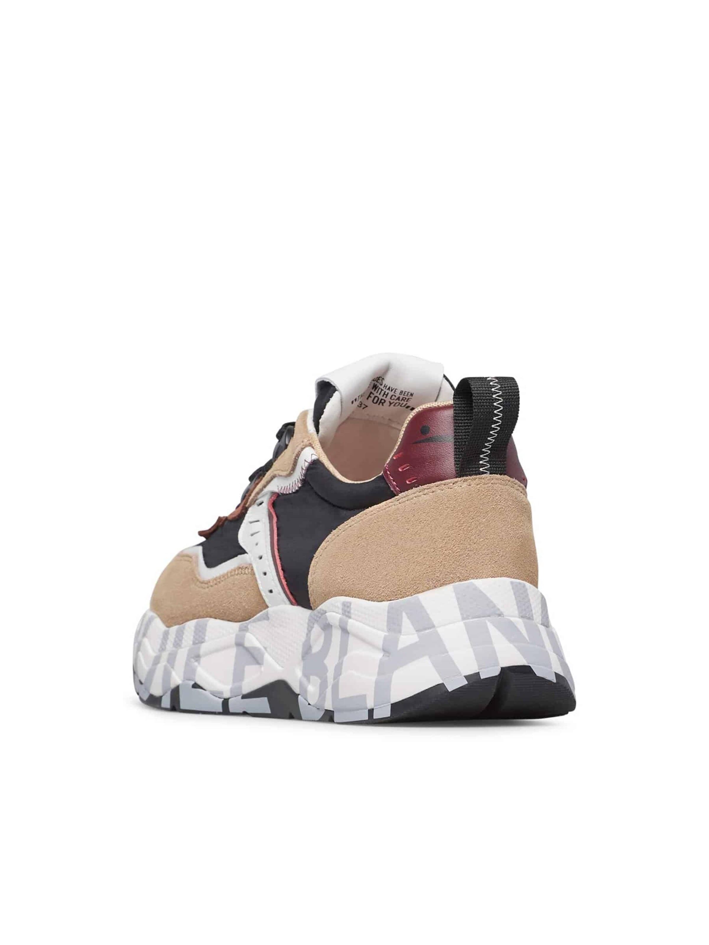 Voile blanche Lace-up shoe 'CLUB105.' in Beige