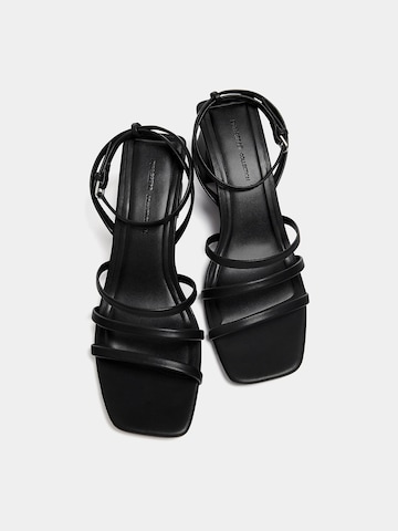 Pull&Bear Sandal i svart