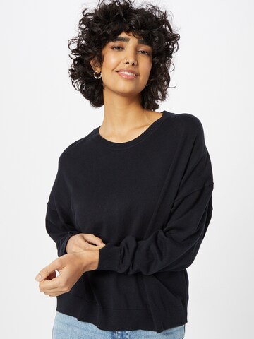 ESPRIT Sweater in Black: front