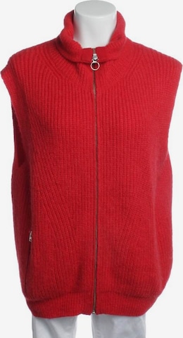 Closed Vest in XS in Red: front