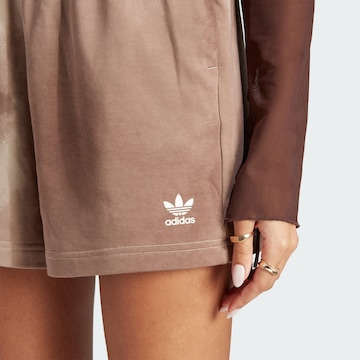 ADIDAS ORIGINALS Loosefit Housut 'Colour Fade' värissä beige