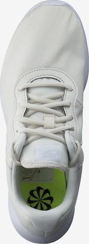 NIKE Sneakers laag 'Tanjun ' in Beige