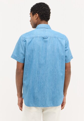 MUSTANG Regular fit Button Up Shirt in Blue