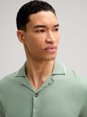 Coupe regular Chemise business 'Kamoro' JOOP! en vert