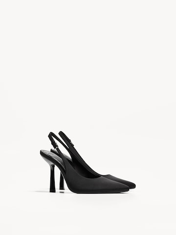 Escarpins à bride arrière Bershka en noir
