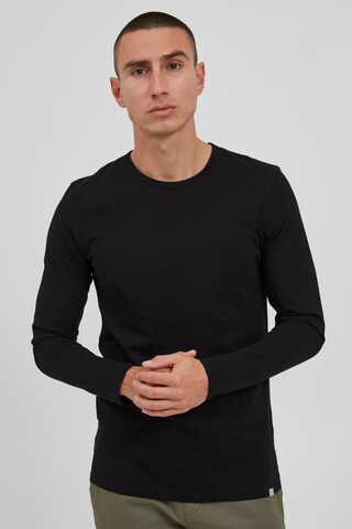 11 Project - Camisa 'Bledion' em preto: frente