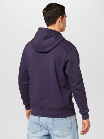 Nike Sportswear - Regular Fit Sweatshirt 'Club Fleece' em roxo