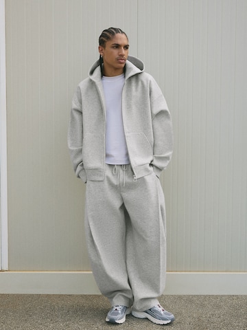 Bershka Sweat jacket in Grey