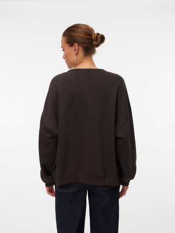 Sweat-shirt 'VMRianne' VERO MODA en marron