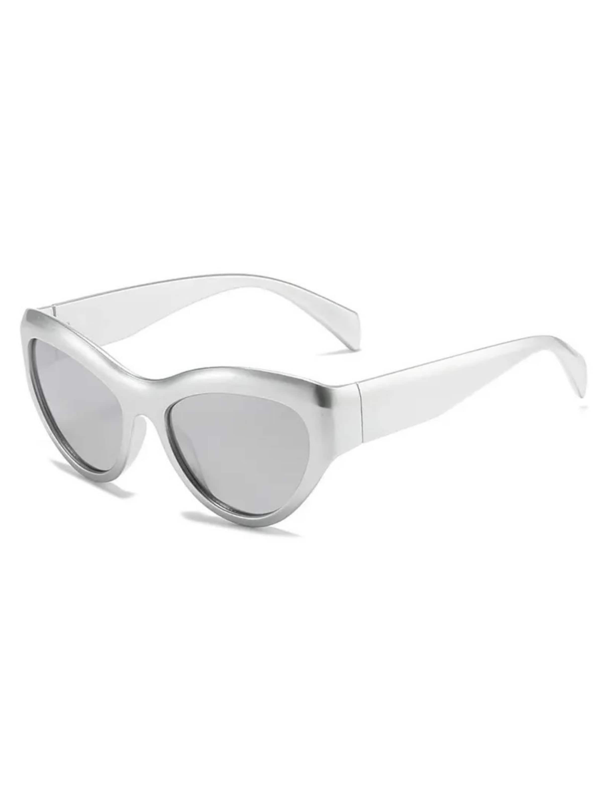 VEYREY Sunglasses in White: front