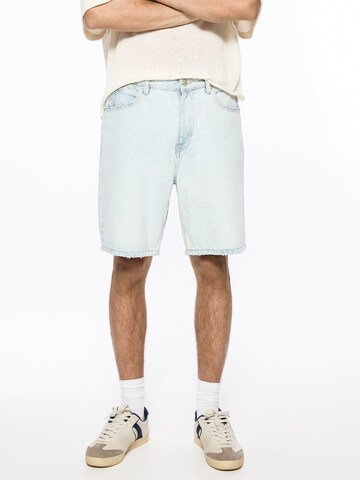 Pull&Bear Loosefit Jeans in Blauw: voorkant