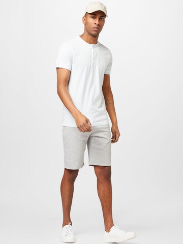 OAKLEY Regular Sportshorts in Grau