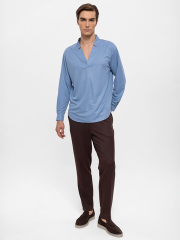 Coupe regular T-Shirt Antioch en bleu