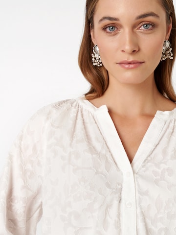 TONI Blouse in White