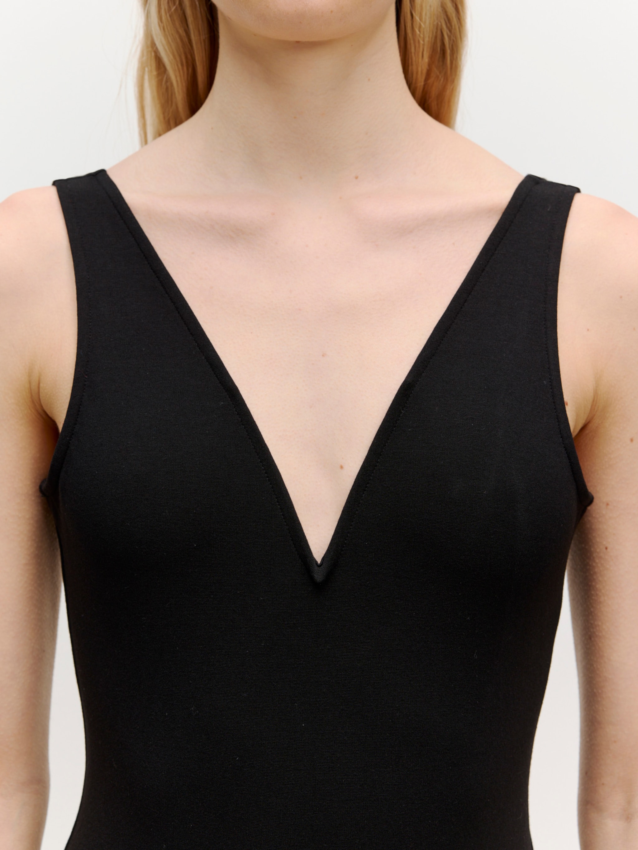 EDITED Producten Shirt body 'Daliah' Zwart