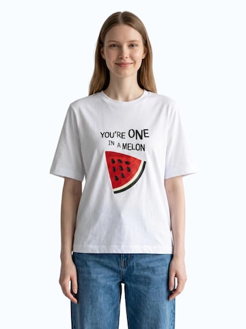 Viore Shirt 'T-shirt' in White: front