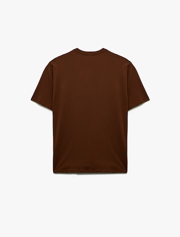 Koton T-Shirt in Braun