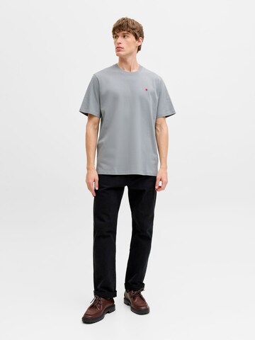 T-Shirt 'Road' R.D.D. ROYAL DENIM DIVISION en gris