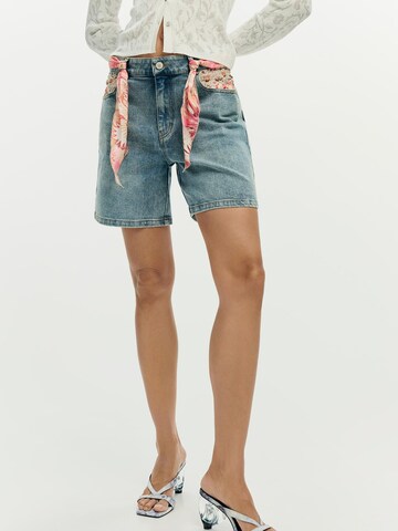 Desigual Regular Farkut 'Embroidered' värissä sininen: etupuoli