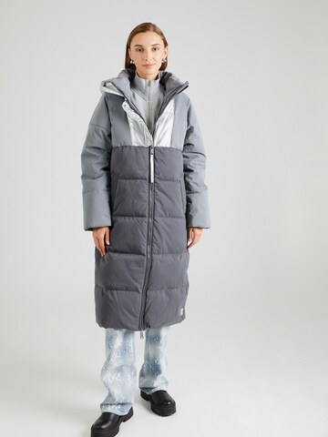 NÜMPH Mantel in Grau: Vorderseite