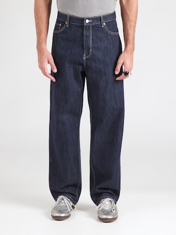 WEEKDAY Baggy Jeans 'Galaxy Hanson' in Blue: front