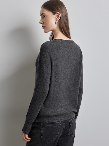 STREET ONE Sweater 'Dolman' in Grey