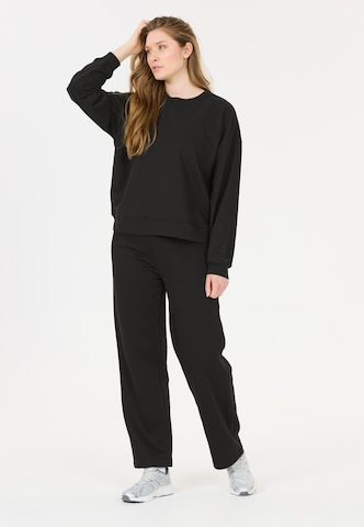 NOU Sweatshirt 'Vacay' in Schwarz