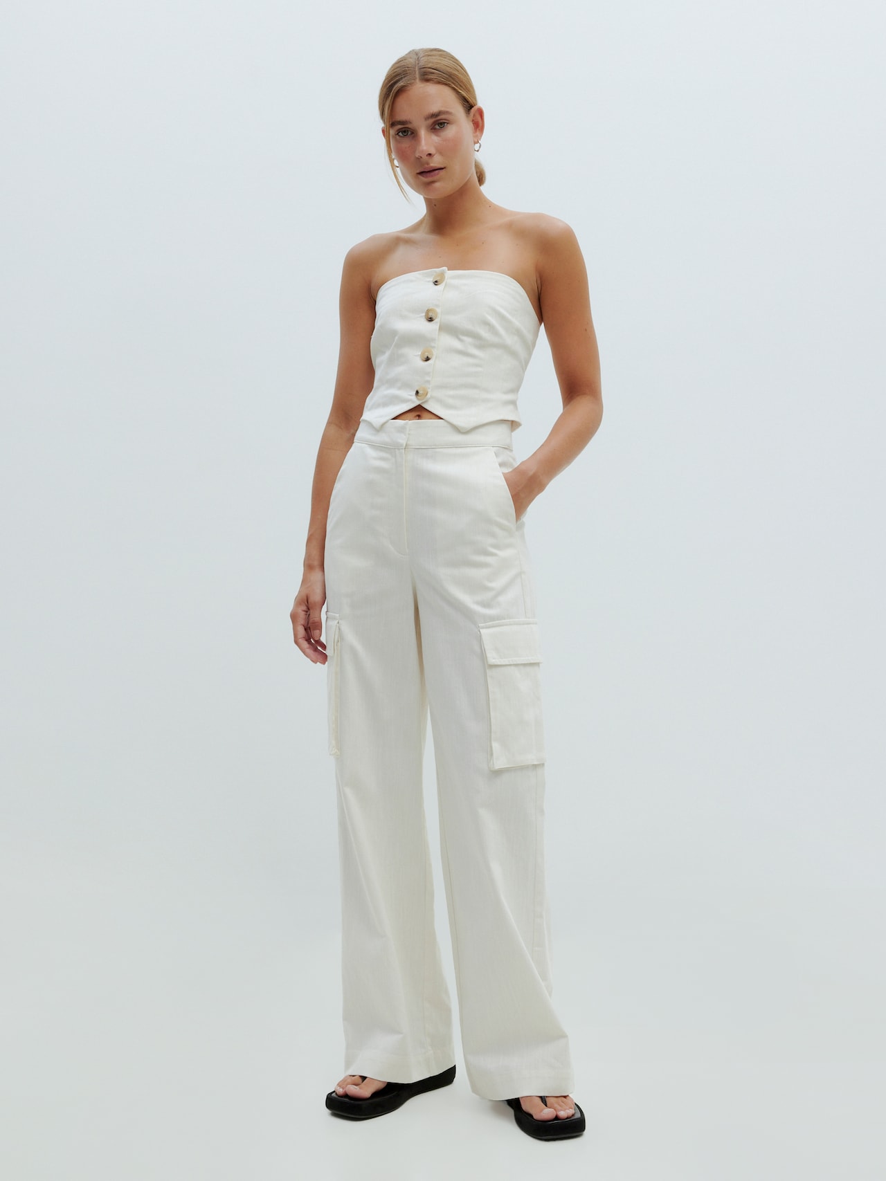 EDITED Vest 'Samuela' beige