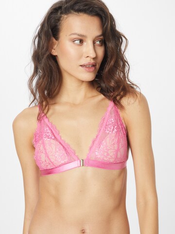 Underprotection Triangle Bra 'Amy' in Pink: front