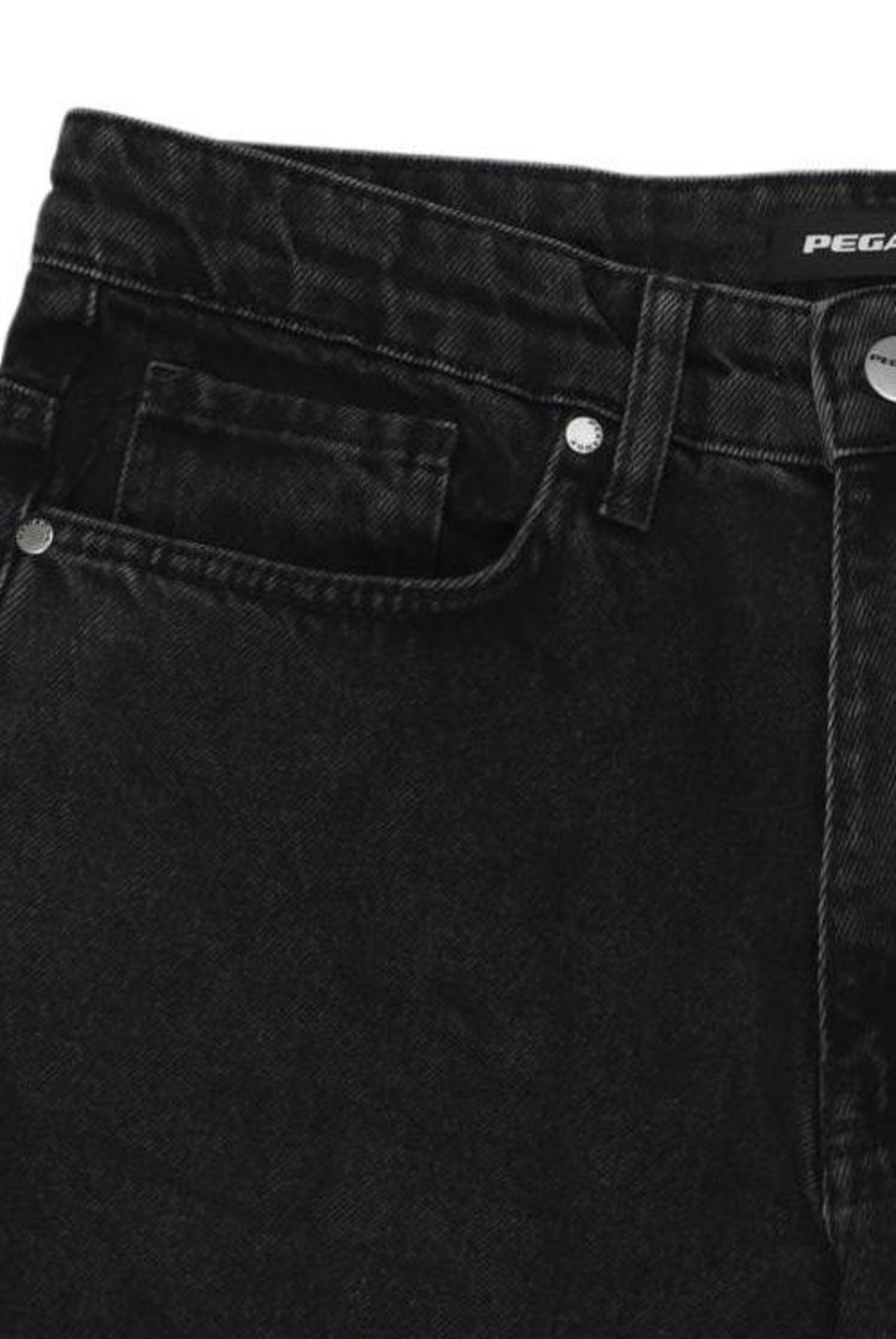 Pegador Shorts in 30 in Black