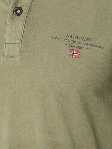 NAPAPIJRI Bluser & t-shirts 'ELBAS' i grøn