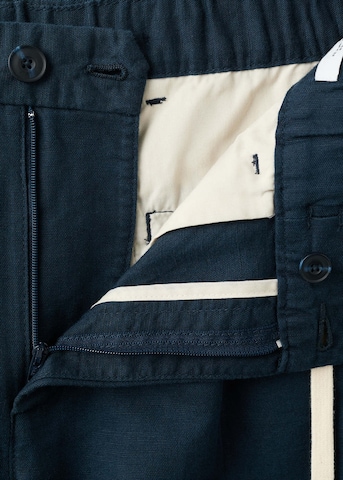 MANGO MAN Slim fit Pleat-Front Pants 'Romelino' in Blue