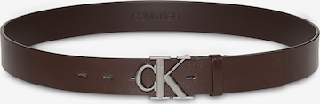 Curea de la Calvin Klein pe maro: față